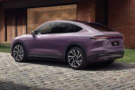 Nio EC6